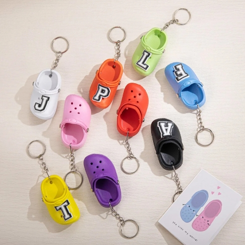 Crying Face soft pvc keychain filling machine